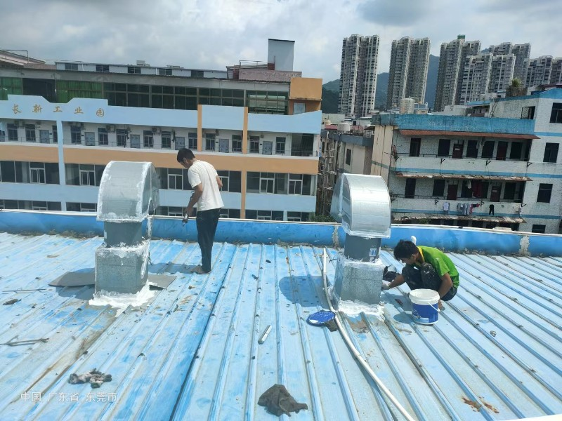 中原钢结构屋面涂料维修方法